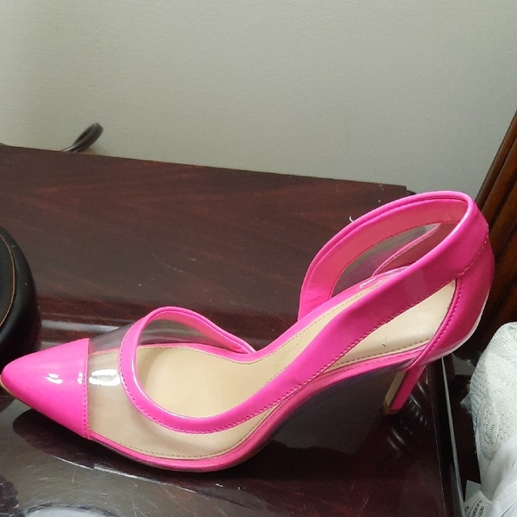 Gianni Bini Hot Pink Heels - Picture 10 of 14